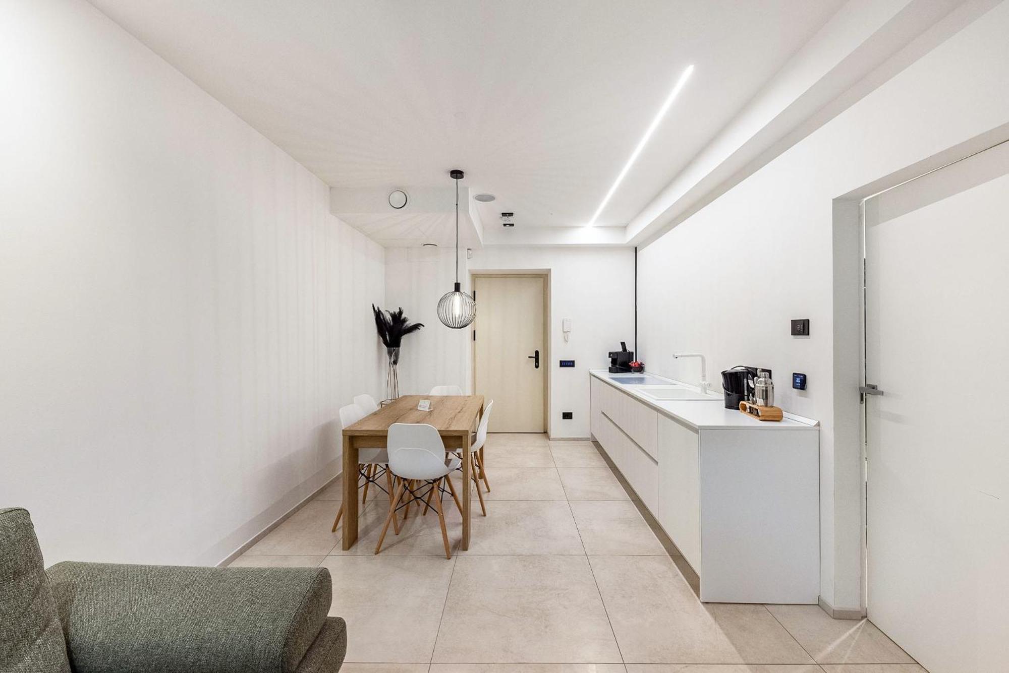 App 206 Palazzo Cavour Apartment Болзано Екстериор снимка