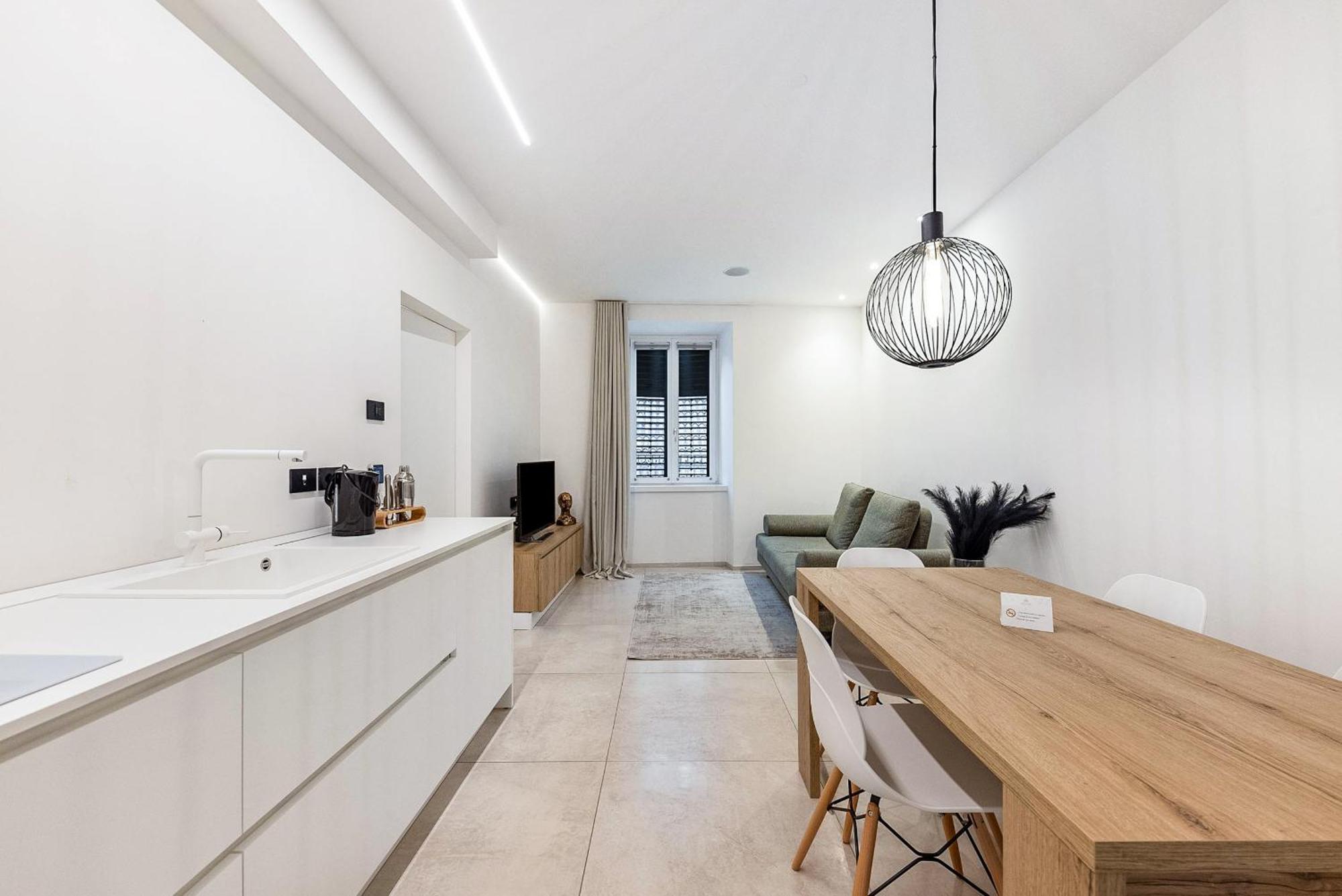 App 206 Palazzo Cavour Apartment Болзано Екстериор снимка