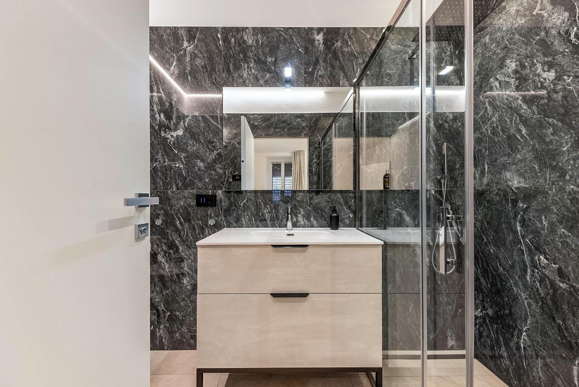 App 206 Palazzo Cavour Apartment Болзано Екстериор снимка